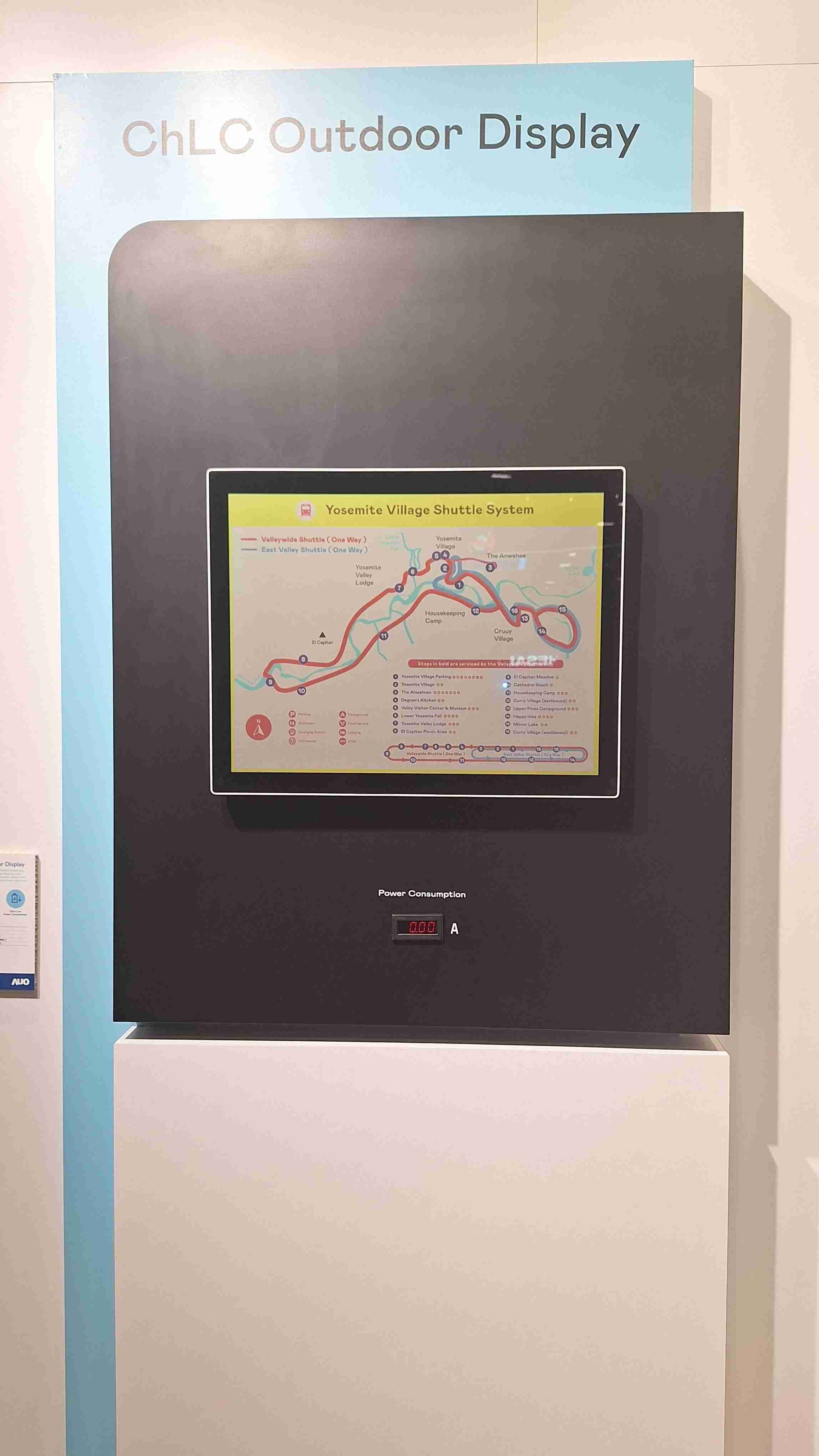 CG电子的「胆固醇液晶超低耗能户外全彩显示器」不只环保省电，，，，且符合户外严苛使用环境，，，拥有在摄氏-30度至85度下的宽温使用优势，，，并且强光愈强愈能呈现绝佳的色彩饱和度及显示效果，，，，易于安装的特性将成为户外电子看板的新首选。。。。